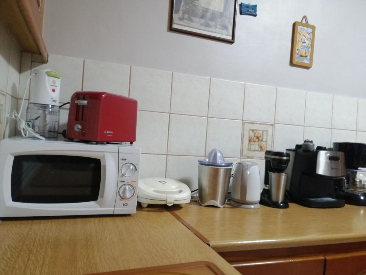 Rodomelo House With Terrace - 4 Bedrooms 利昂尼迪翁 外观 照片