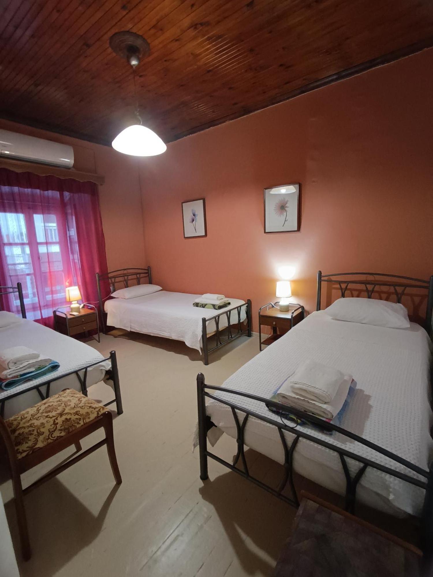 Rodomelo House With Terrace - 4 Bedrooms 利昂尼迪翁 外观 照片